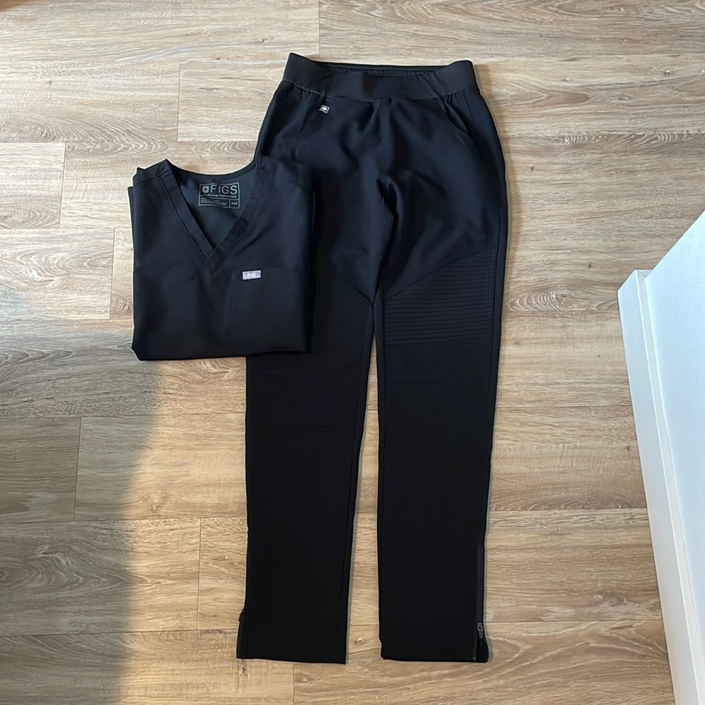 Black Figs set (rare Moto pants!!)